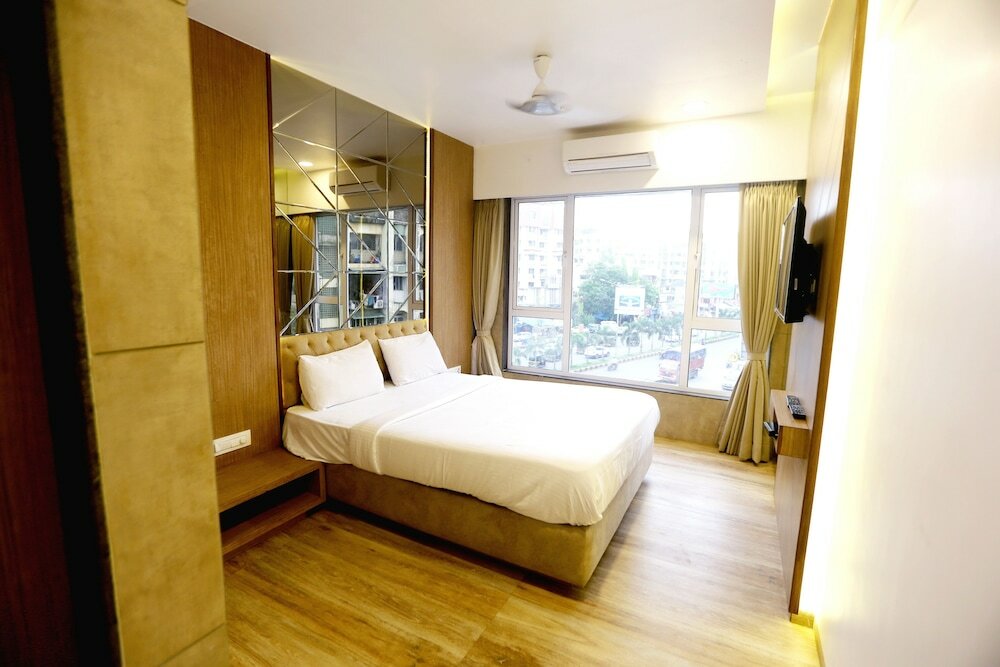 Фото Hotel Sa Residency