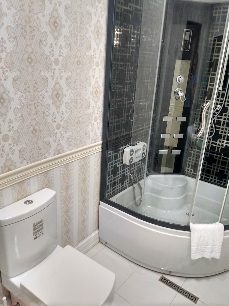 Фото Amadeo Hotel & Apartments