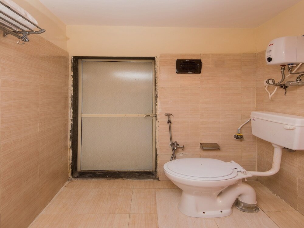 Фото Oyo 15022 Snow Point Inn