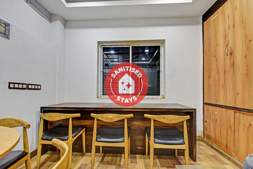 Фото Townhouse 727 Hotel The Platinum