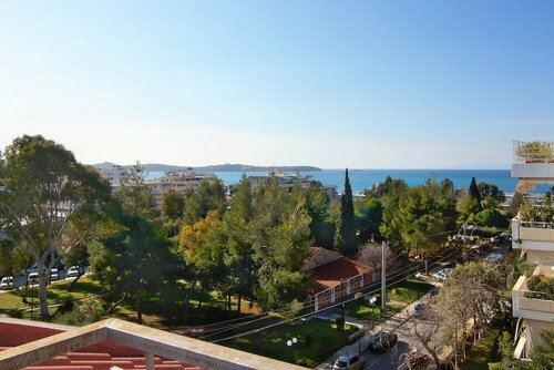 Гостиница Royal Riviera Residence в Афинах