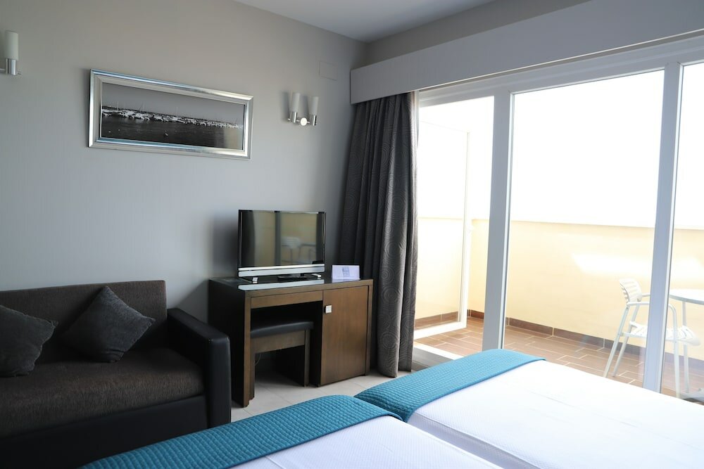 Фото Pato Amarillo