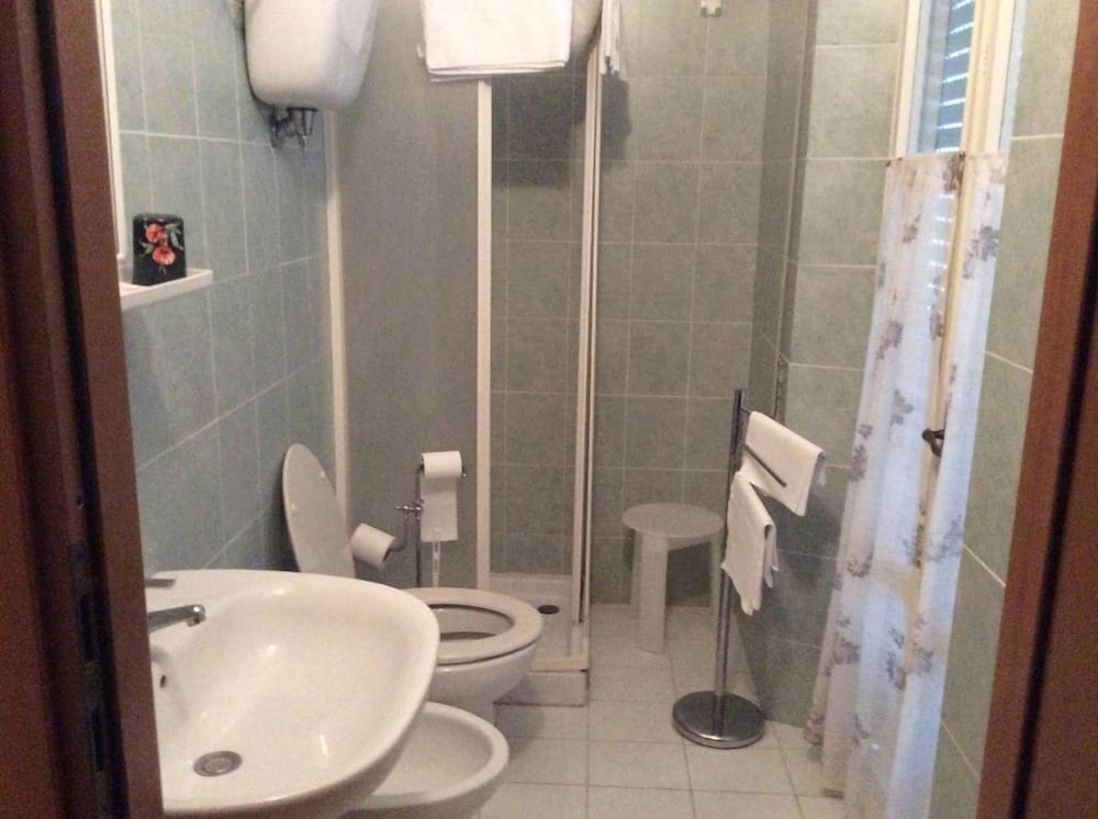 Фото Nuovo Albergo Rex