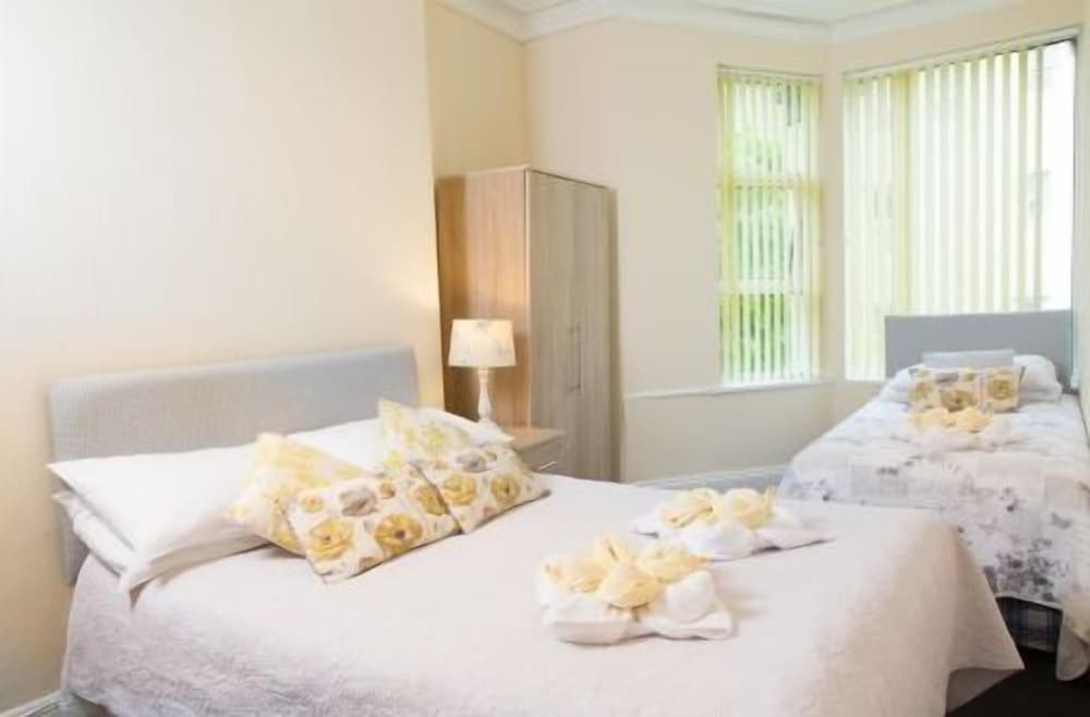 Фото The Firs Guest House