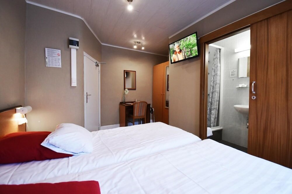 Фото Hôtel Le Relais