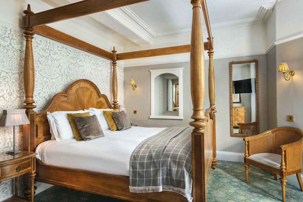 Фото Old Hall Hotel