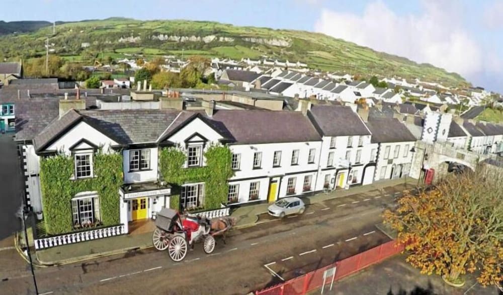 Фото Londonderry Arms Hotel