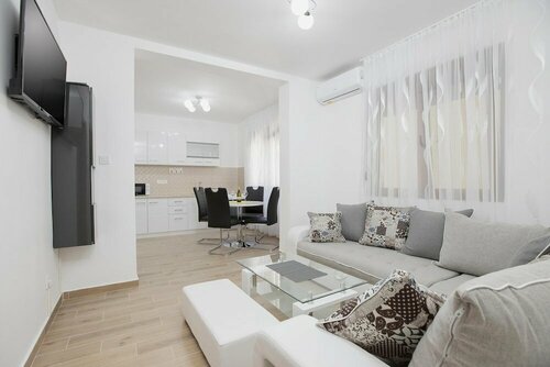 Гостиница Muo Sea Front Apartments Kotor