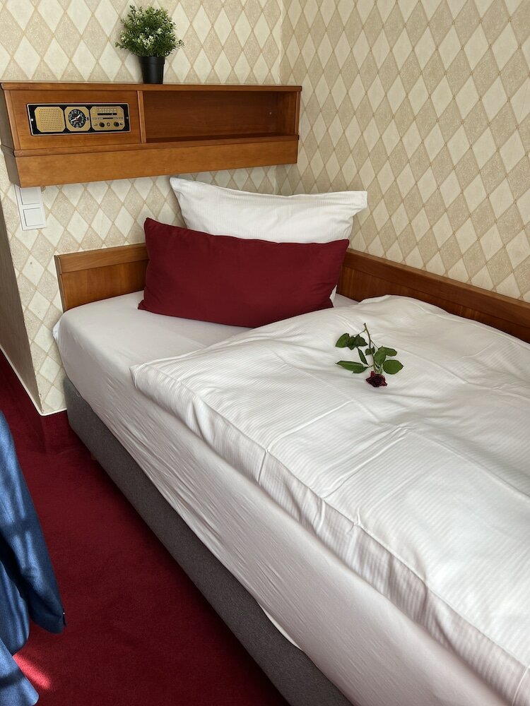 Фото Hotel zum Ritter St. Georg