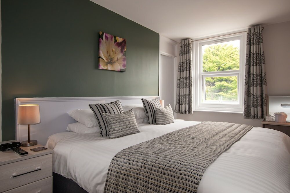 Фото Eype'S Mouth Country Hotel