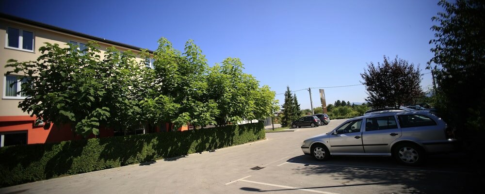 Фото Ahotel Hotel Ljubljana