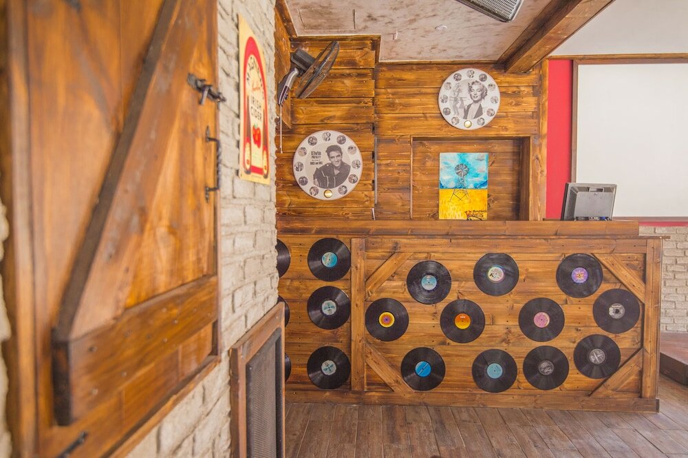 Фото Windmills Hotel Apartments