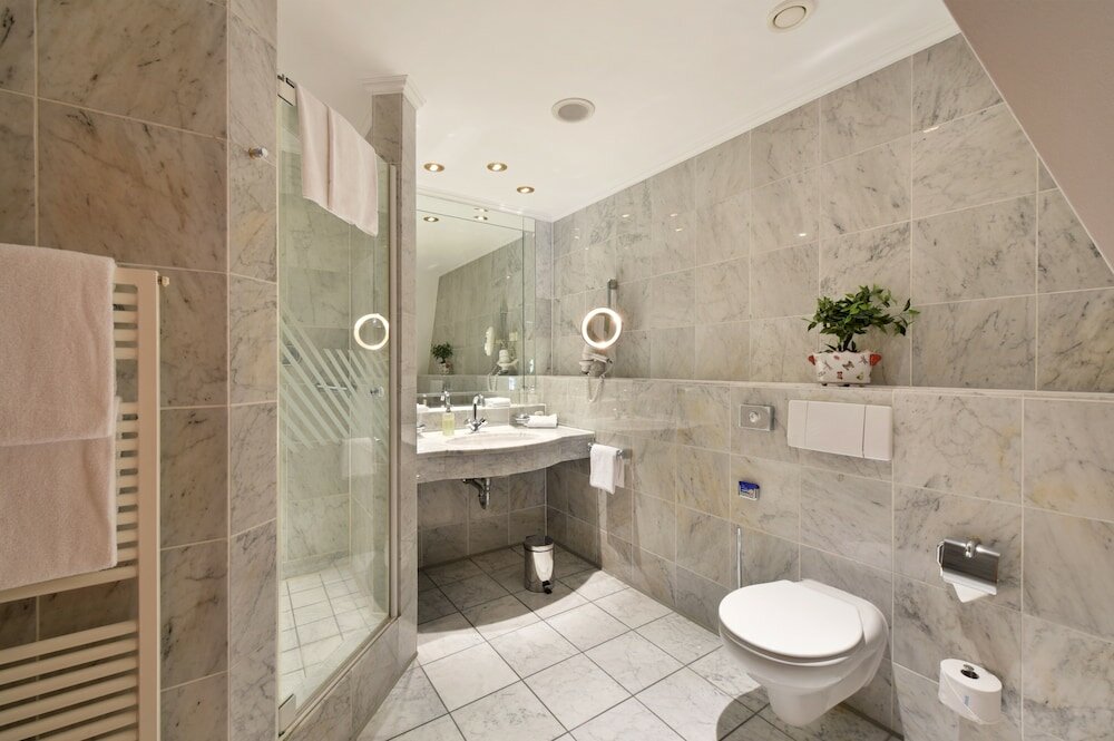 Фото Hotel Landhaus Wachtelhof