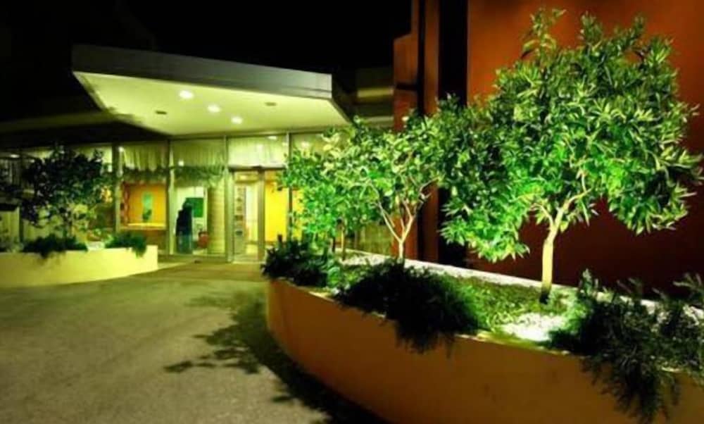 Фото Hotel Concorde