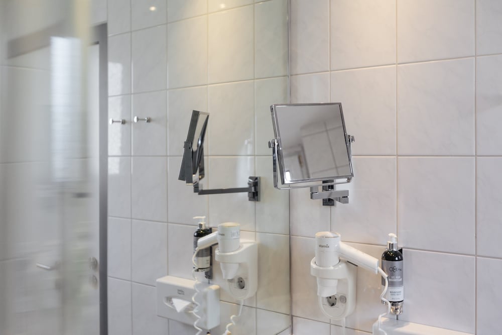 Фото Select Hotel Tiefenthal