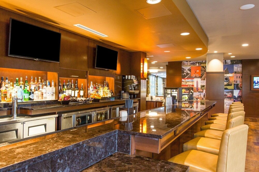 Фото Cambria Hotel Plano Frisco