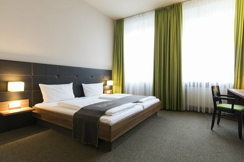 Гостиница RiKu Hotel Neu-Ulm в Ной-Ульме