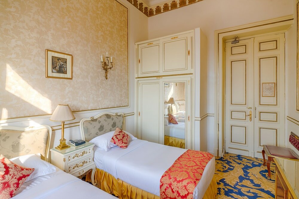 Фото Le Metropole Luxury Heritage Hotel Since 1902 by Paradise Inn Group