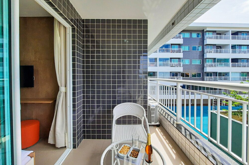 Фото Beach Way Charmoso Pé na Areia 2 quartos 6 pessoas by DM Apartments