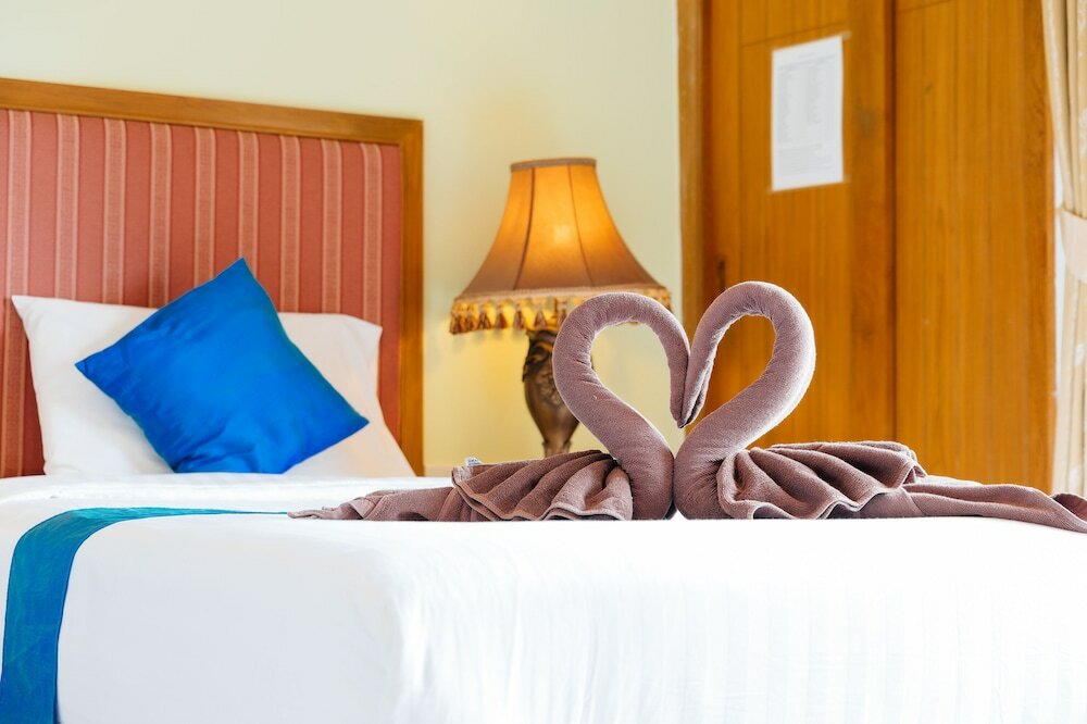 Фото Thipurai Beach Hotel