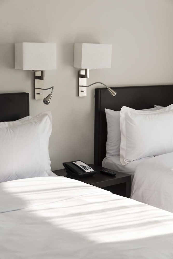 Фото Fiesta Inn Merida