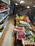 Смешанные товары (massiv Rubezh, sadovodcheskoye nekommercheskoye tovarishchestvo Podvodnik, 1-ya liniya, 6) ، محل بقالة
