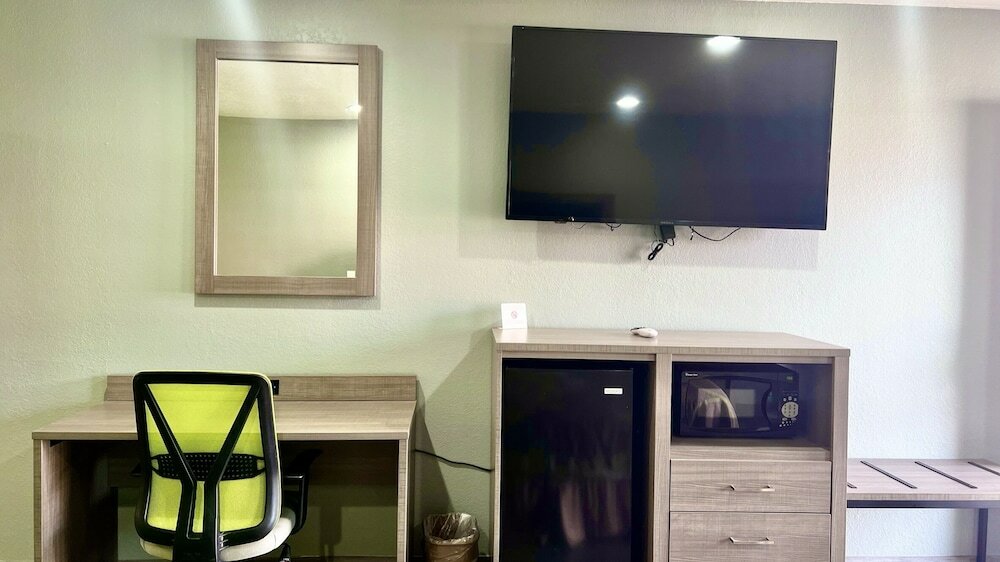 Фото Fort Davis Inn & R. V. Park