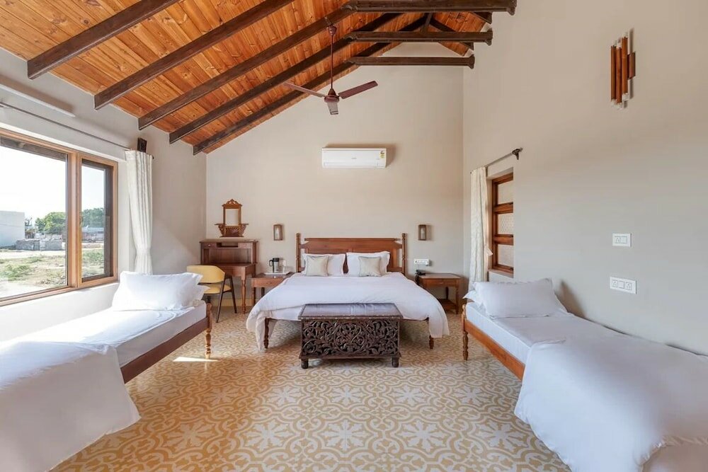 Фото The Kutchh Courtyard Resort