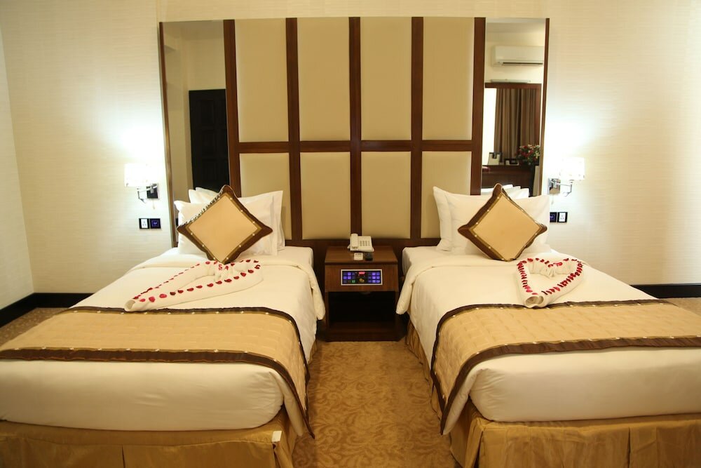 Фото Mingalar Thiri Hotel