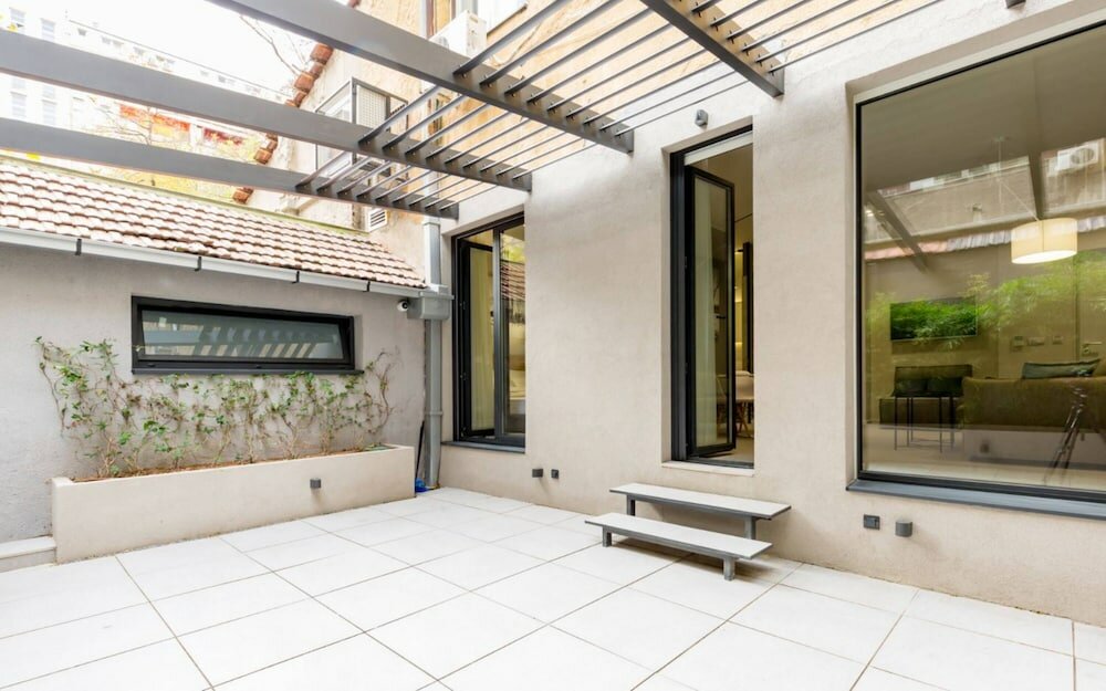 Фото Teanna Lux Apartments