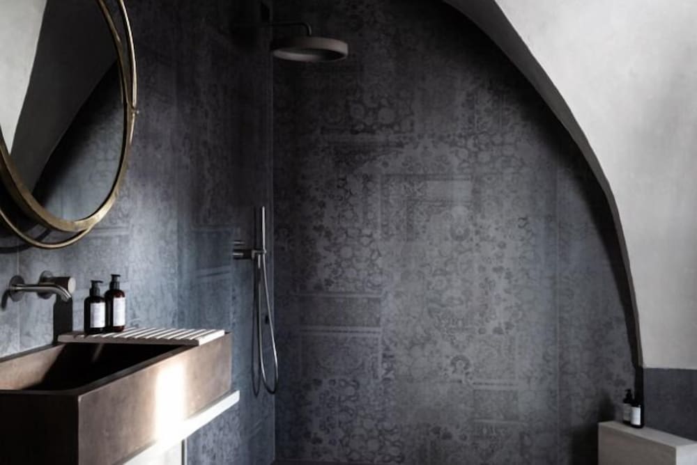 Фото Paragon 700 Boutique Hotel & SPA