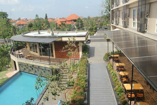 Гостиница Golden Tulip Essential Denpasar