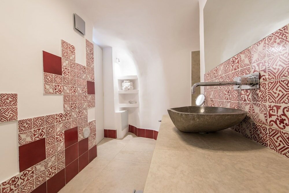 Фото Отель Santorini Secret Suites & Spa