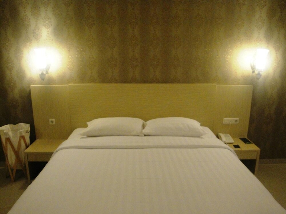 Фото Ramayana Hotel