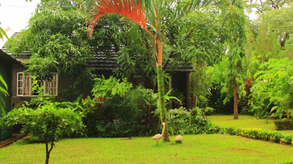 Фото Gloria's Bed and Breakfast