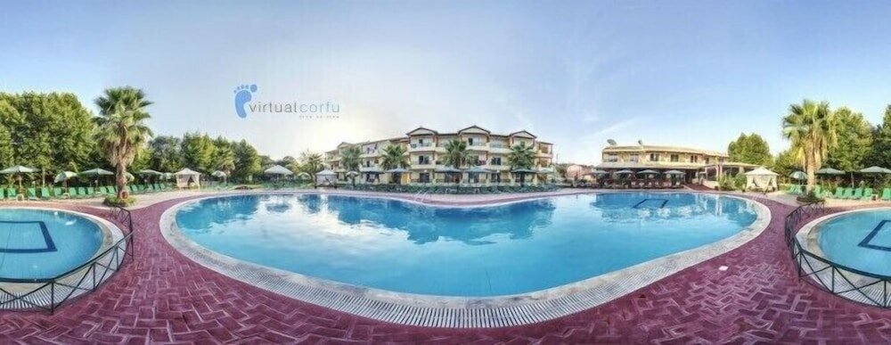 Фото Damia Hotel