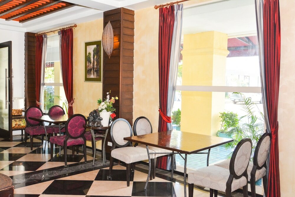 Фото Rich Boutique Hotel