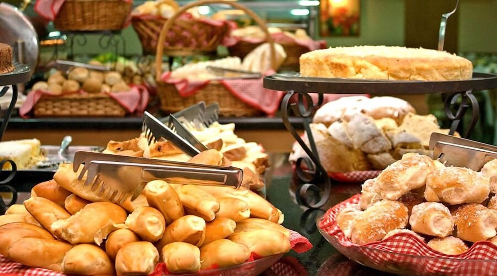 Фото Lirio D'Agua Hotel