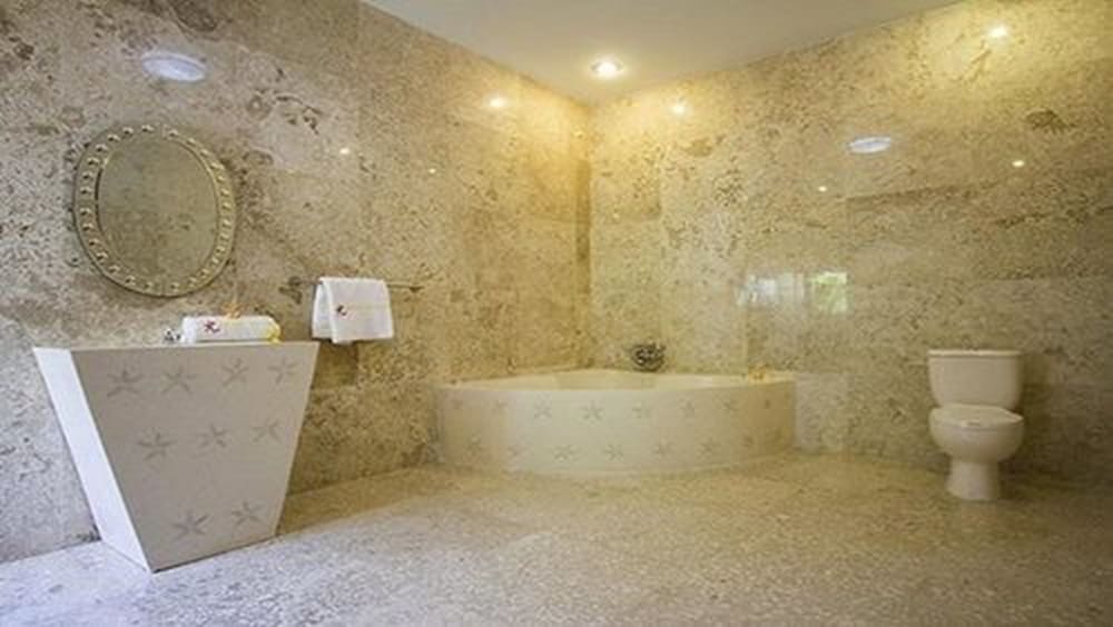 Фото Ngeluwungan Boutique Villa