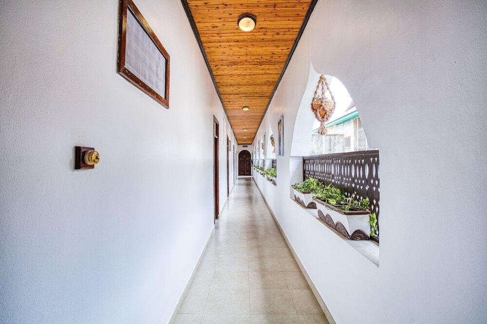 Фото Tembo Palace Hotel