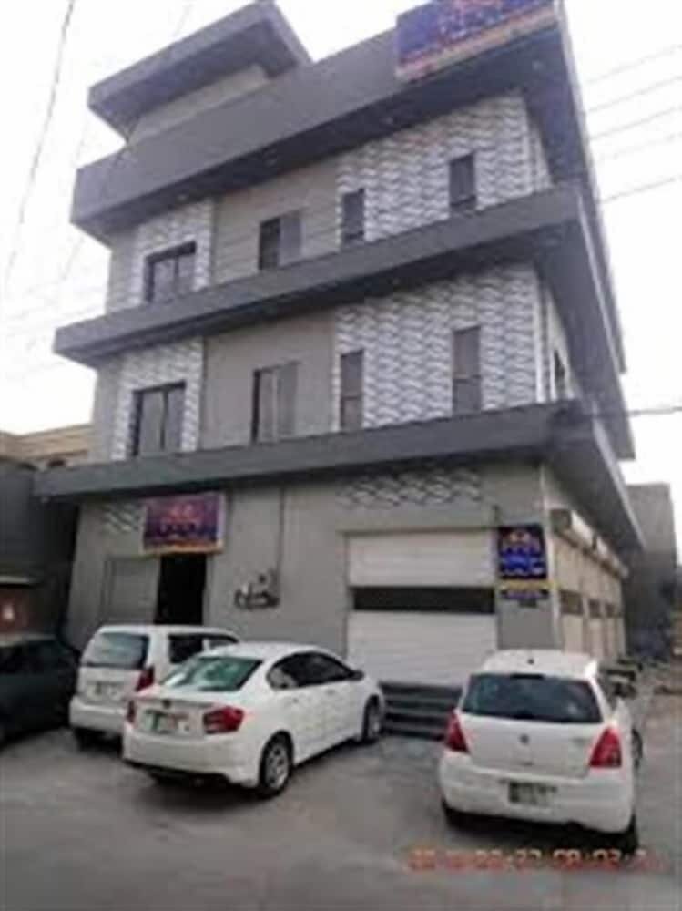 Hotel Fine Star Hotel, Faisalabad, photo