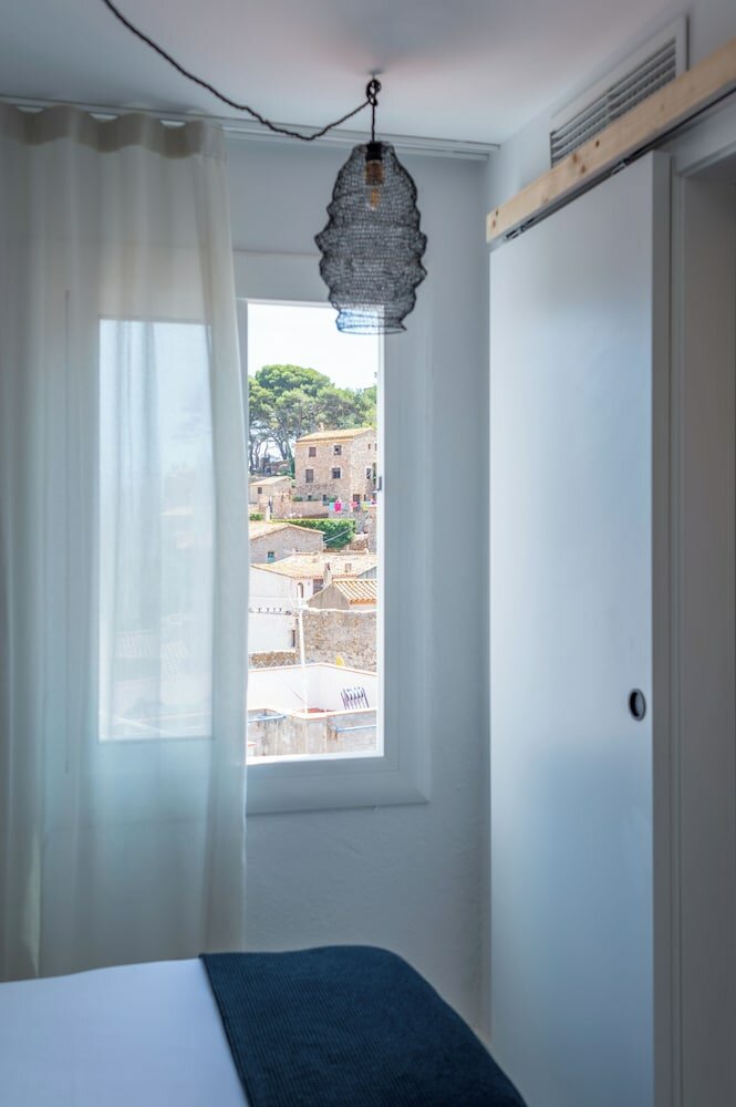 Фото Hostal Boutique Es Menut