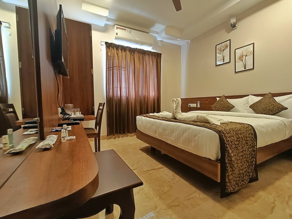 Фото отеля 2