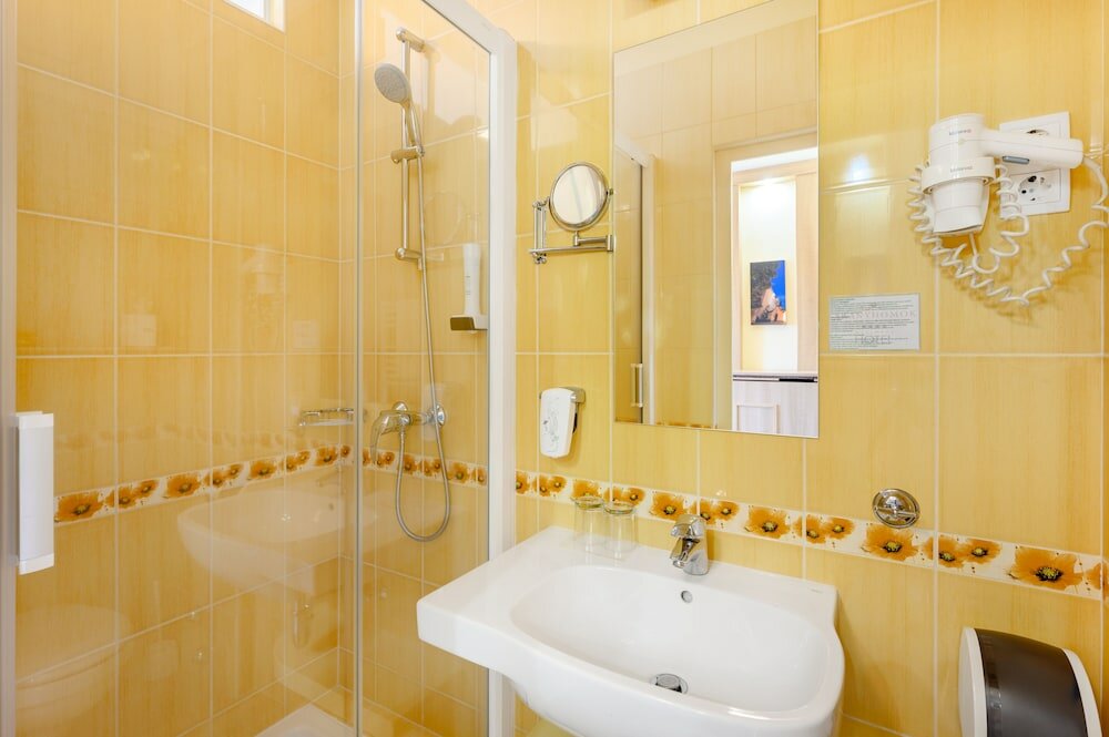 Фото Aranyhomok Business-City-Wellness Hotel