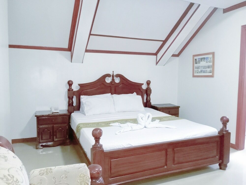 Фото Palm Tree Resort and Restaurant