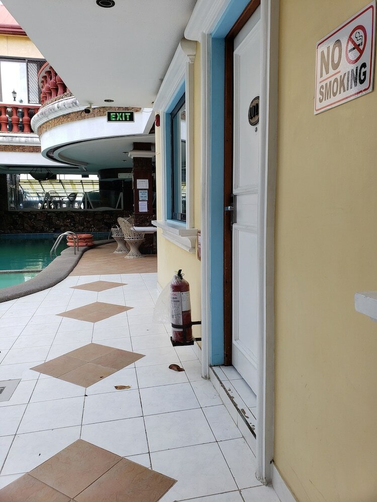 Фото Palm Tree Resort and Restaurant