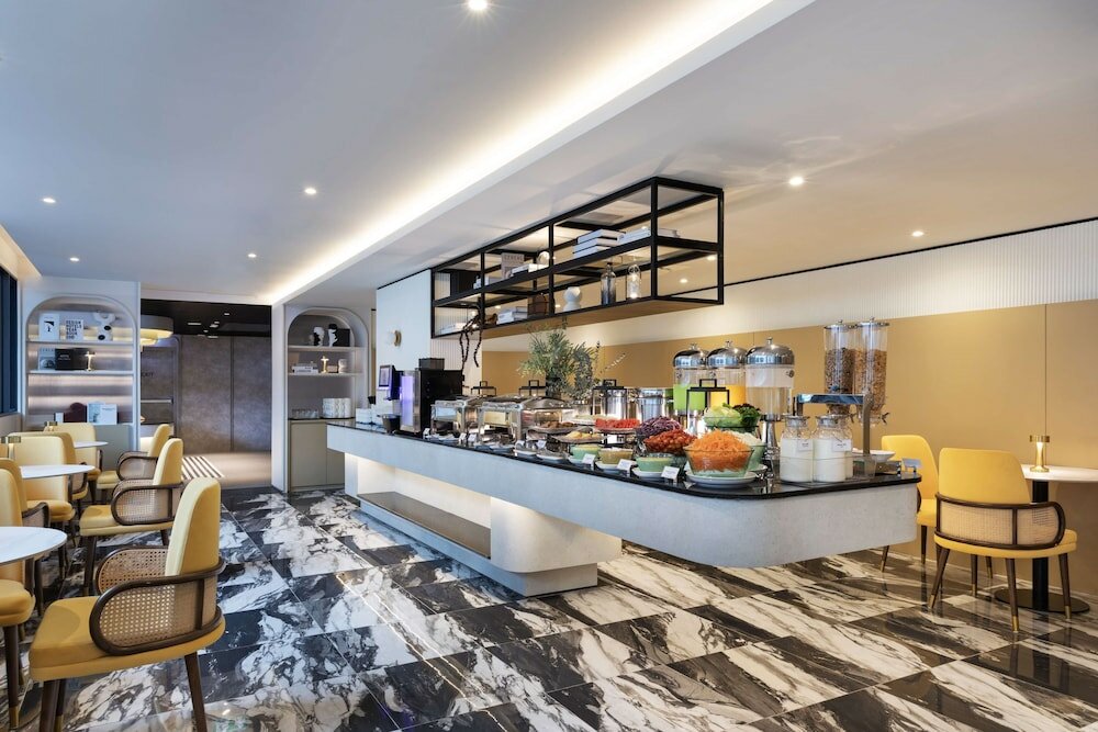 Фото Best Western Ratchada Hotel