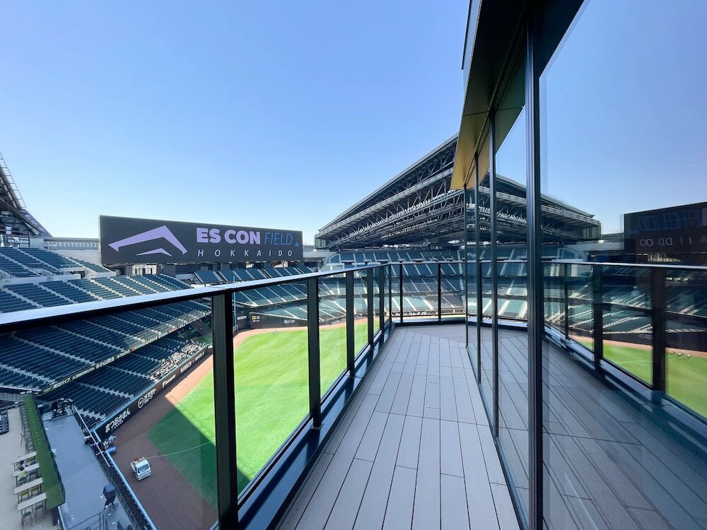 Фото Tower Eleven Hotel