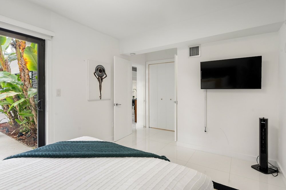 Фото Spacious Brand New 3bd Family House