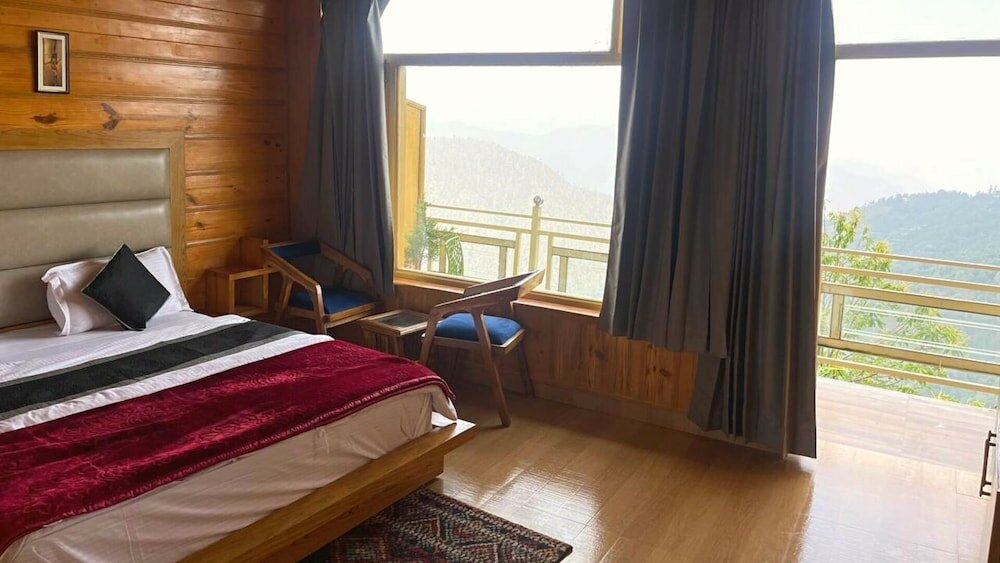 Фото The Royals Apricot Garden